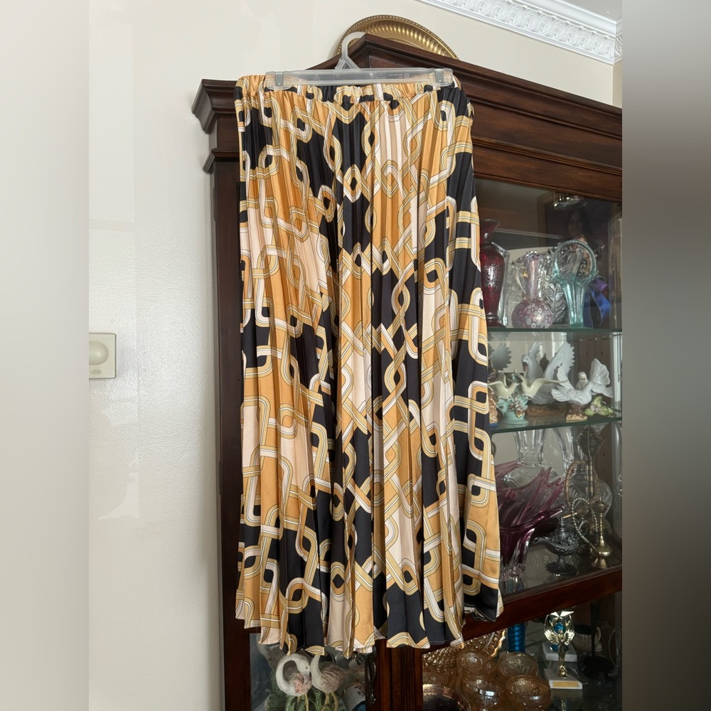 H&M pleated maxi skirt